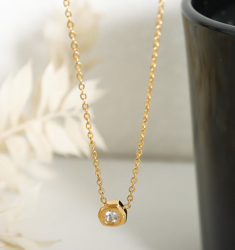 18K Gold Simple Atmosphere Irregular Rhombus Inlaid Zircon Design Versatile Necklace 458ba154-46ca-429a-ac5a-5ebabccc79f1 Artshiney