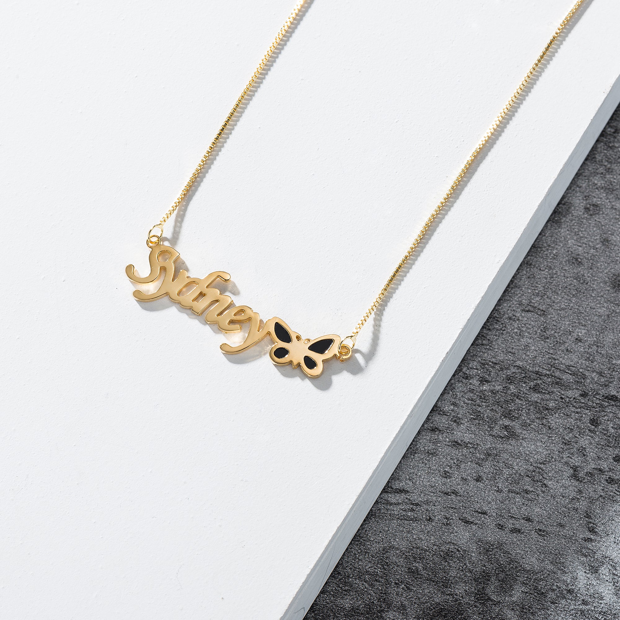 Noble Dazzling Butterfly Custom Name Necklace 480b923f-a7fe-40ca-b614-5afe5f1f4e0e Artshiney