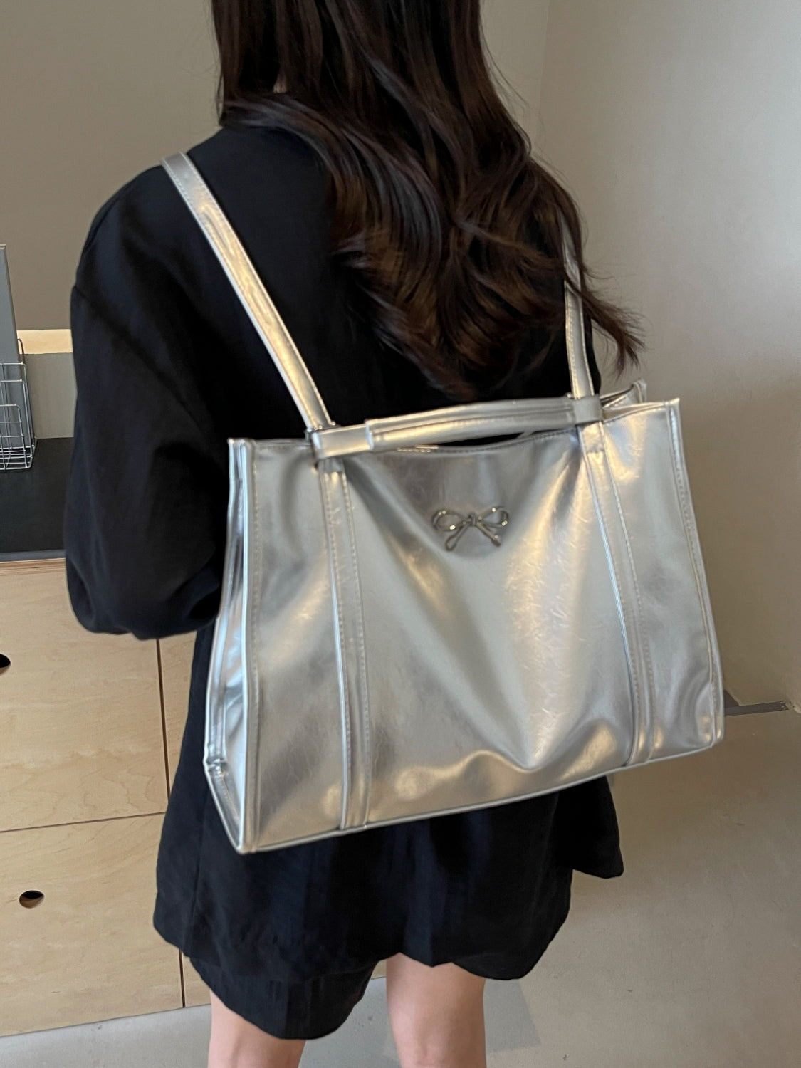 PU Leather Bow Shoulder Bag 49766aa7-bc6e-48d6-bc18-1f93103eb361-Max Trendsi