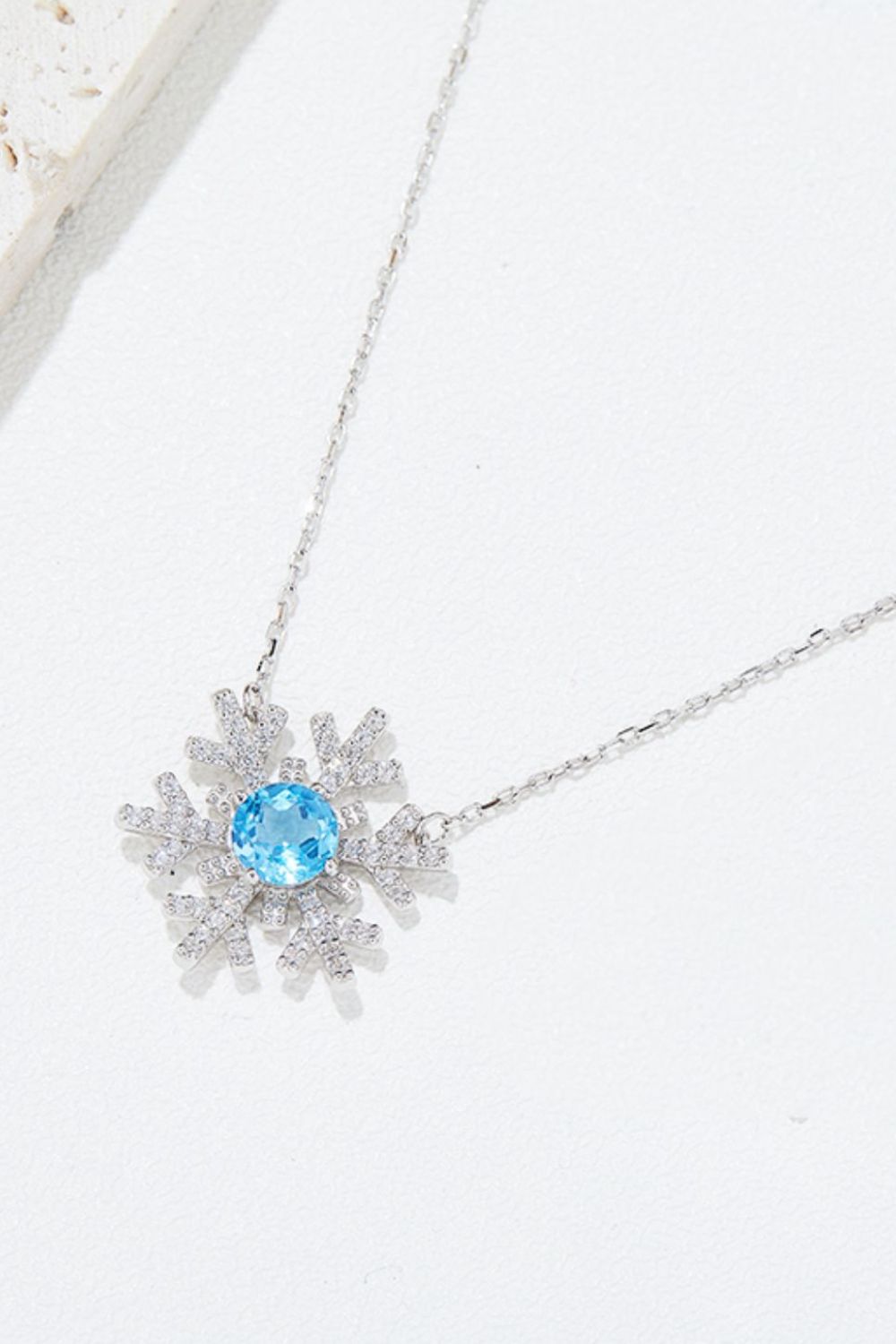 925 Sterling Silver Topaz Snowflake Shape Necklace 4aa6de29-7c8d-498f-94ab-57ad56408aa5-Max Trendsi