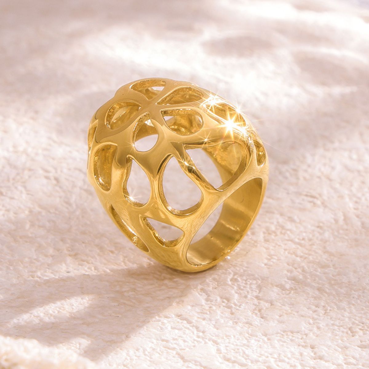 Stainless Steel Cutout Ring 4d67bb7b-fb96-4f61-8590-5c42a18302e7-Max Trendsi