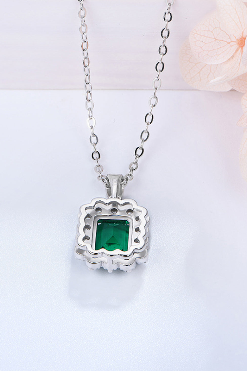 1.5 Carat Lab-Grown Emerald Pendant 925 Sterling Silver Necklace 4df182e3455f4898ac225361cdb90034-Max Trendsi