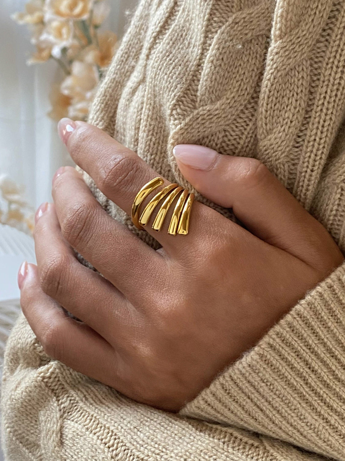 18K Gold-Plated Stainless Steel Irregular Lines Open Ring Gold One Size 50522112-bdee-4ec0-9460-435aa1af30a7-Max Trendsi