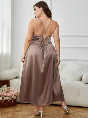 Plus Size Lace-Up Spaghetti Strap Split Night Dress 53672aa91f5442789c83965112aea633-Max Glownestbest