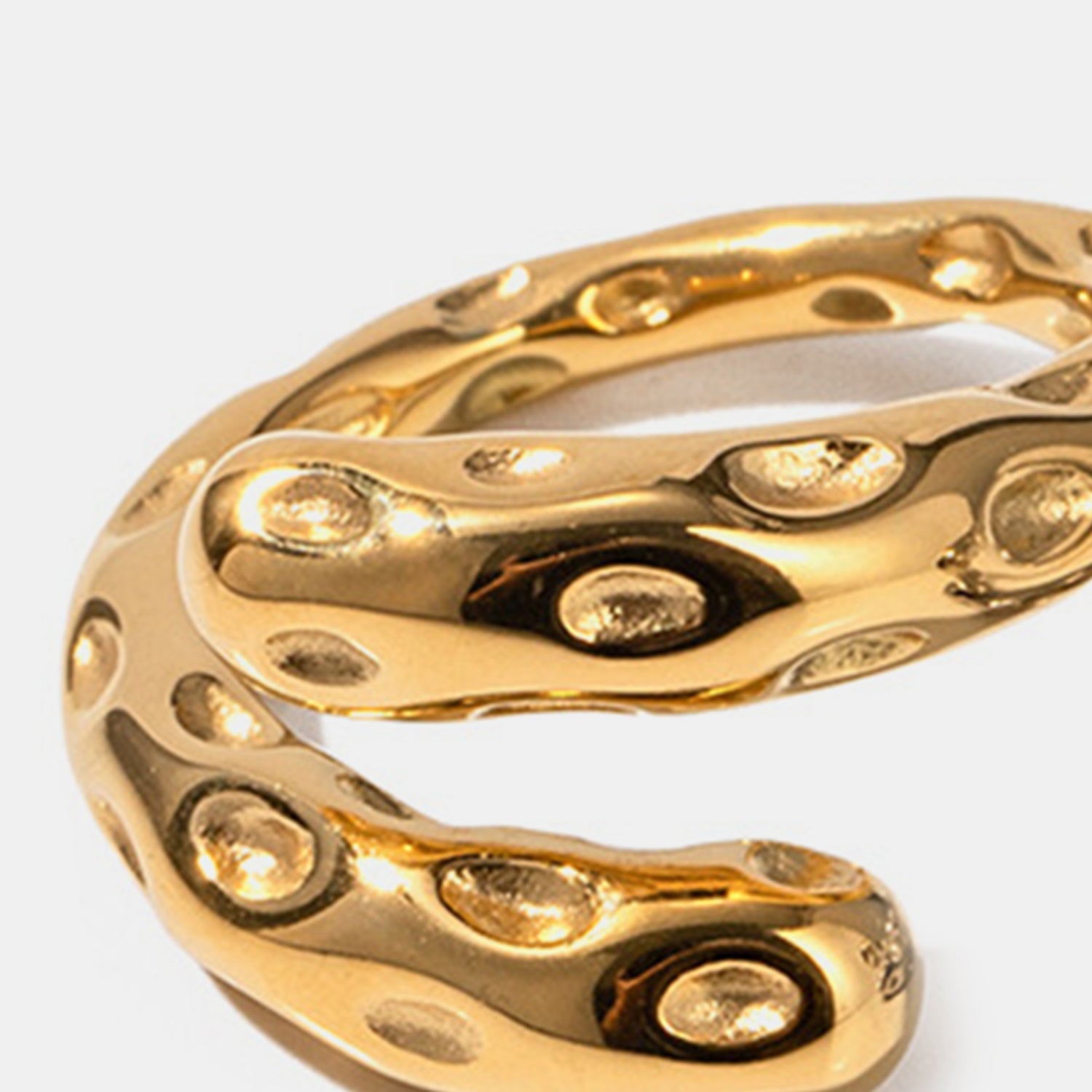 Titanium Steel Gold-Plated Bypass Ring 55c0fb94-70e0-4d51-8c62-8c9438e6eafe-Max Trendsi