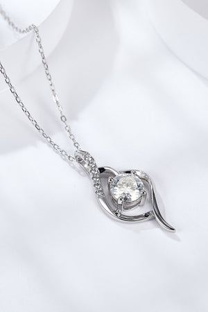 Platinum-Plated 1 Carat Moissanite Pendant Necklace 56c4cbde1aa547b7a0348fe8e2ac70c9-Max Trendsi