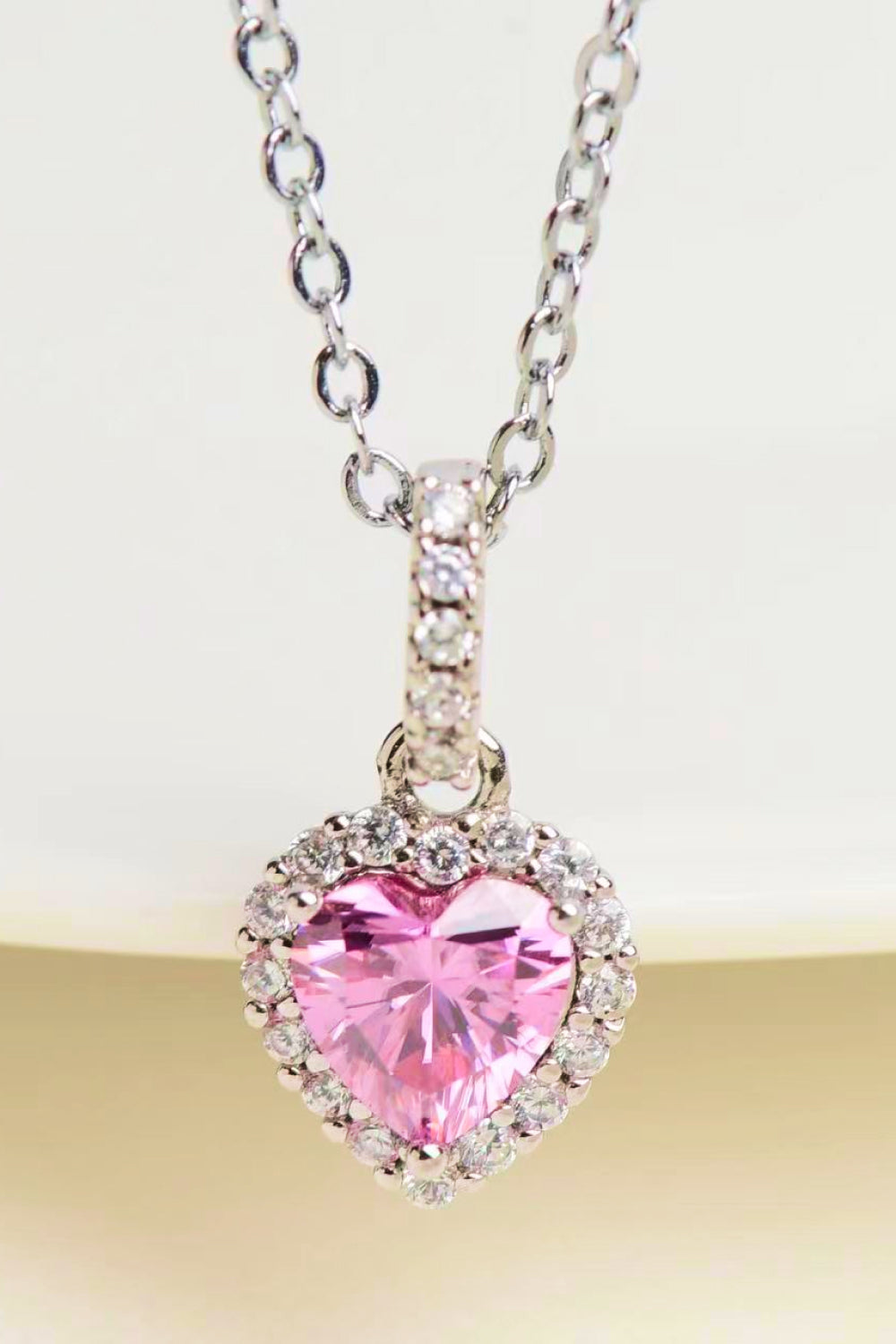 1 Carat Moissanite Heart Pendant Necklace 5702264085d74df98c0d054ece00e6e0-Max Trendsi