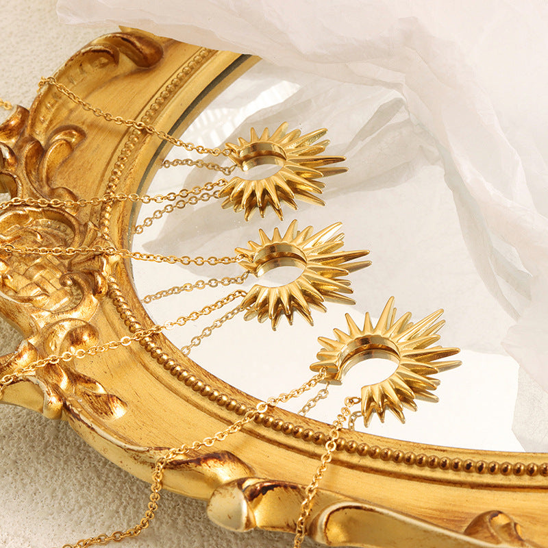 18K gold trendy and fashionable C-shaped star design simple style necklace 590c209a-9cfb-40a3-ab16-606369ce1d6a Artshiney