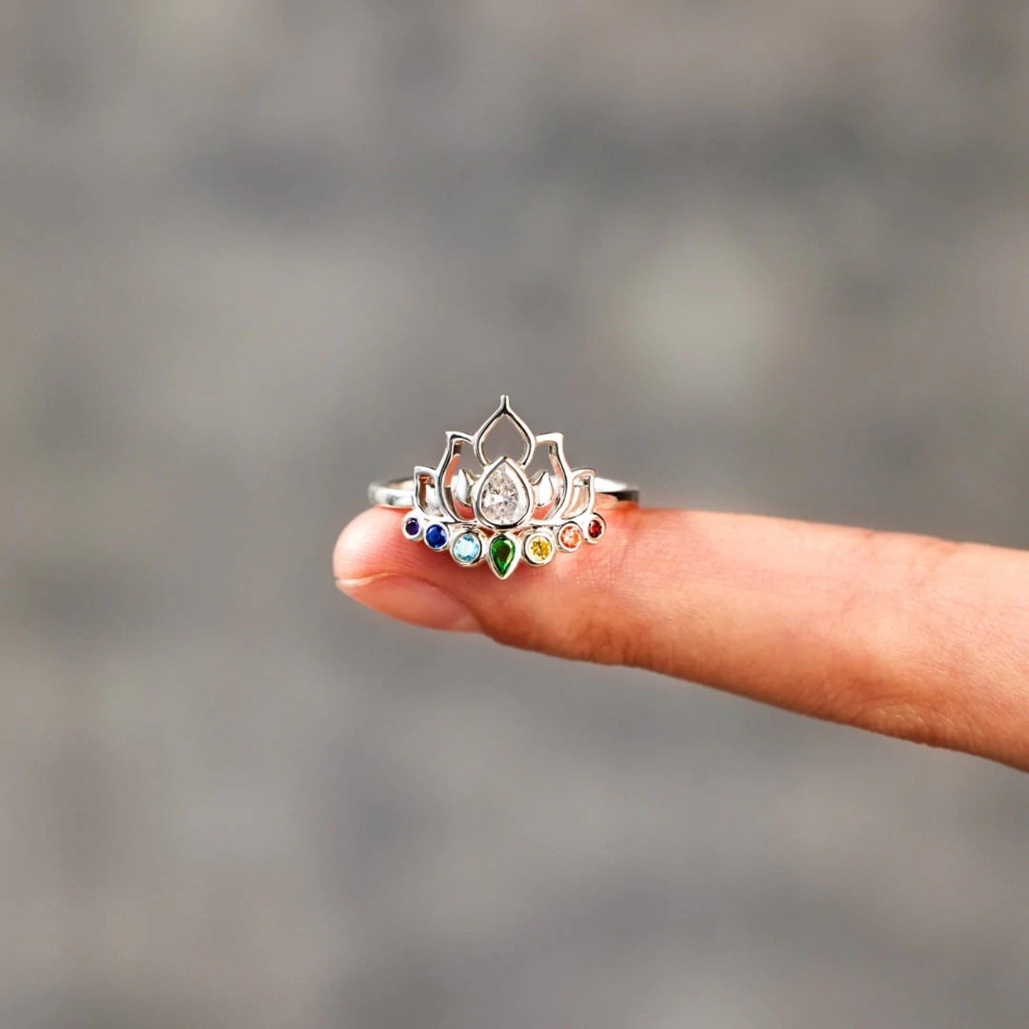 925 Sterling Silver Inlaid Zircon Lotus Shape Ring 59f04817-54df-476c-9c24-8cbaf05b066a-Max Trendsi