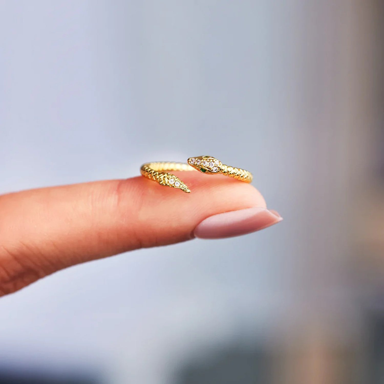 Snake Shape 18K Gold-Plated Bypass Ring 5cdcaea5-9566-4cba-9c62-245ba39373d7-Max Trendsi