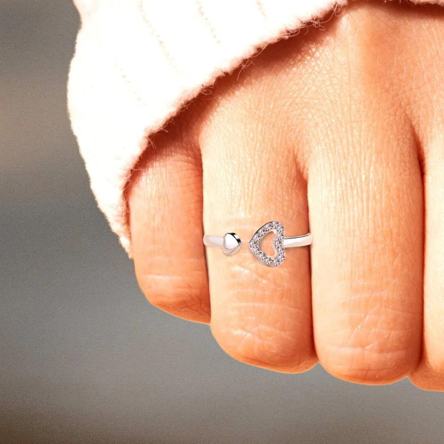 925 Sterling Silver Inlaid Zircon Heart Open Ring 5f3c5a94-09bf-4056-be98-873d0560fcec-Max Trendsi