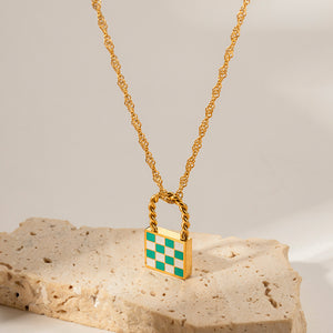 18K Novel Fashion Checker Checker Green and White Design Versatile Pendant Necklace 5fc907b1-565e-4467-a5e1-914b7e11d8f6 Artshiney