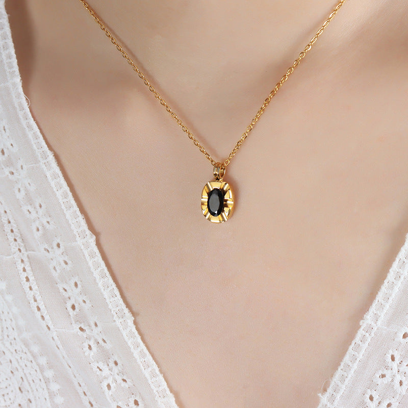 18K Gold Simple Atmospheric Oval Inlaid Zircon Carving Design Versatile Pendant Necklace 619c825a-f9f7-4625-9976-6eceed0e3efa Artshiney
