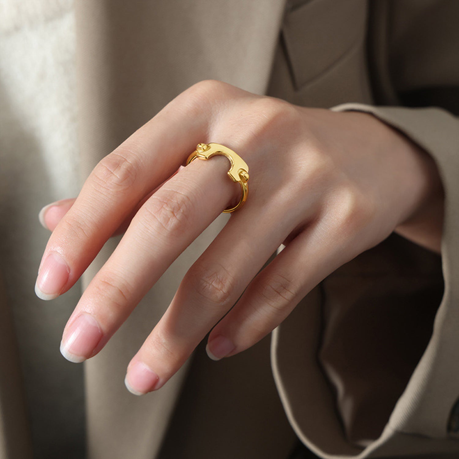 18K Gold-Plated Irregular Open Ring 62515b9c-1adc-4458-a9be-b456b40b35f3-Max Trendsi