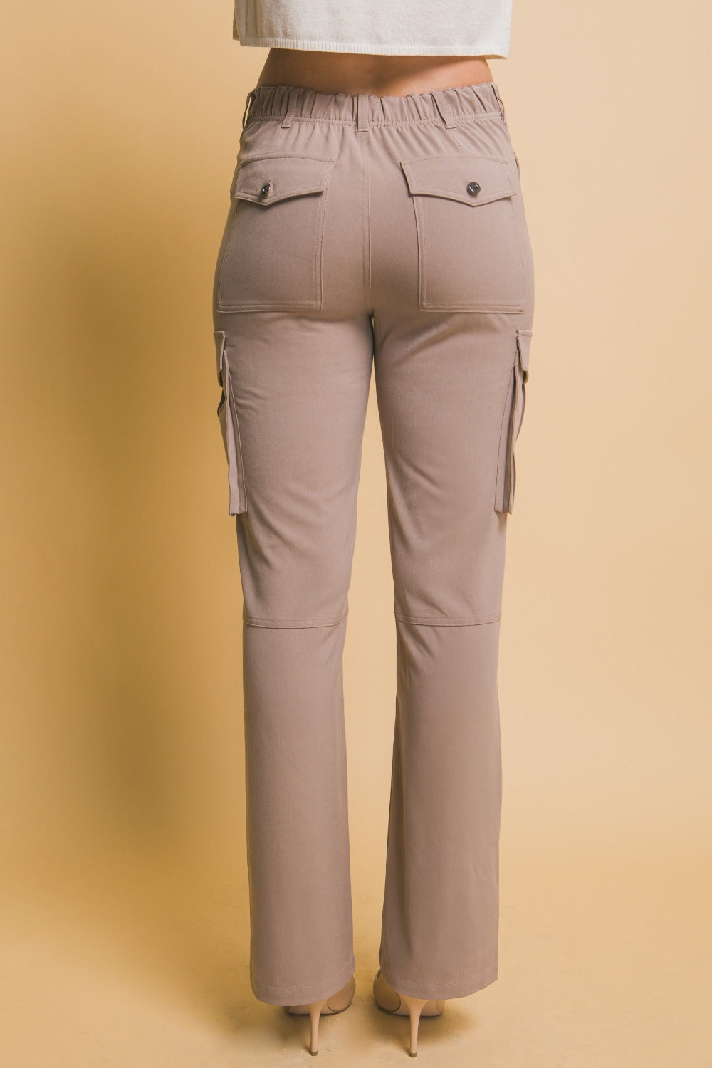 Love Tree High Rise Cargo Pants with Pockets 64acbbee-cb1f-48f1-9311-a75131734750-Max Trendsi