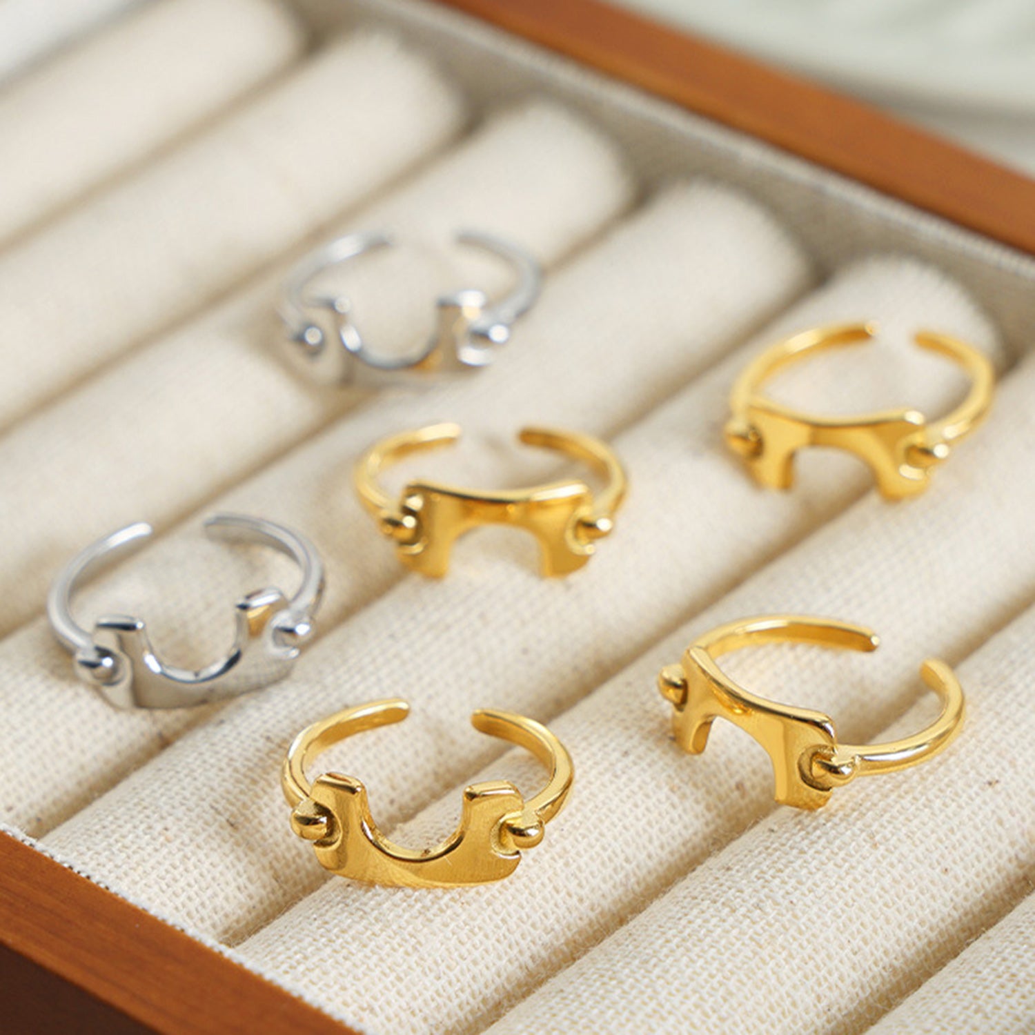 18K Gold-Plated Irregular Open Ring 6506ea02-b81f-42b5-96eb-b1a88530658d-Max Trendsi