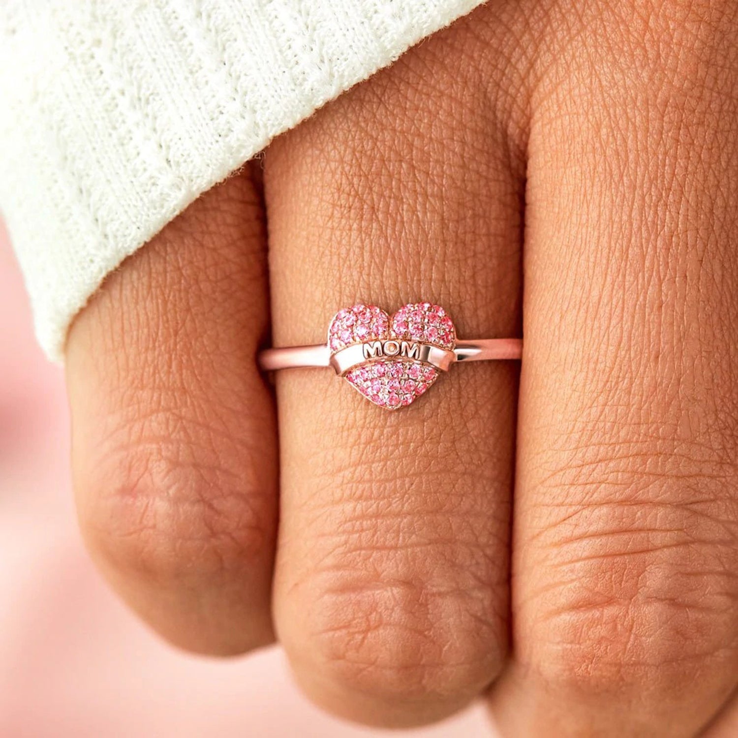 MOM Heart Shape 925 Sterling Silver Engraved Ring 650c8eb4-3ddd-4e56-a880-fe59575af602-Max Trendsi