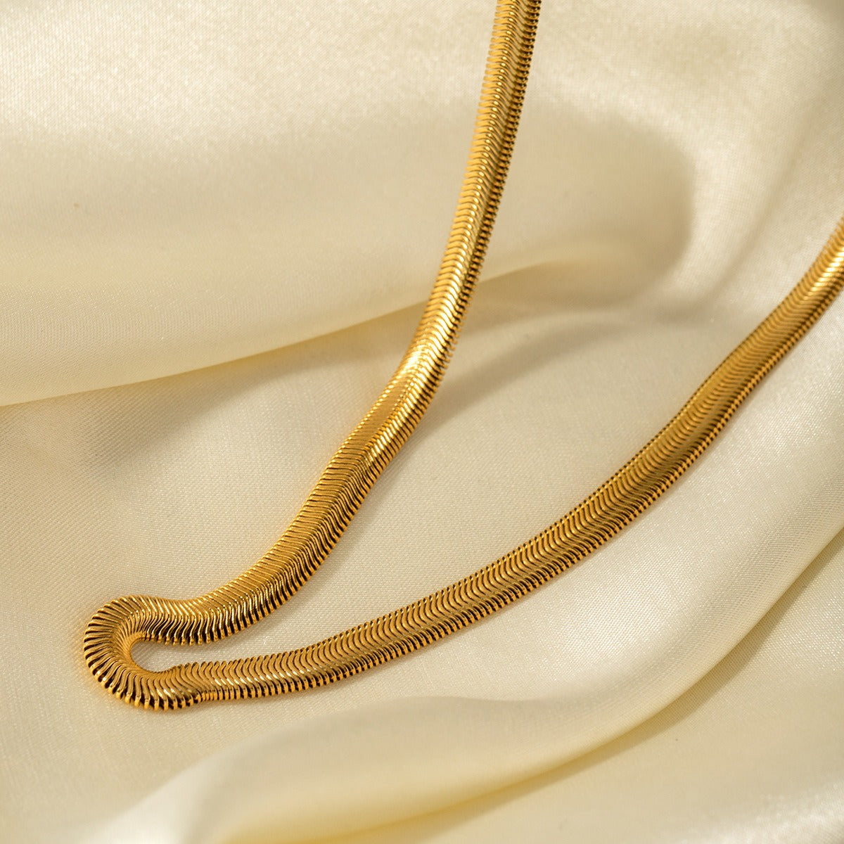 18K Gold Simple Snake Chain Necklace 66f37a7a-dd0d-40a1-9489-e613de034ba1 Glownestbest