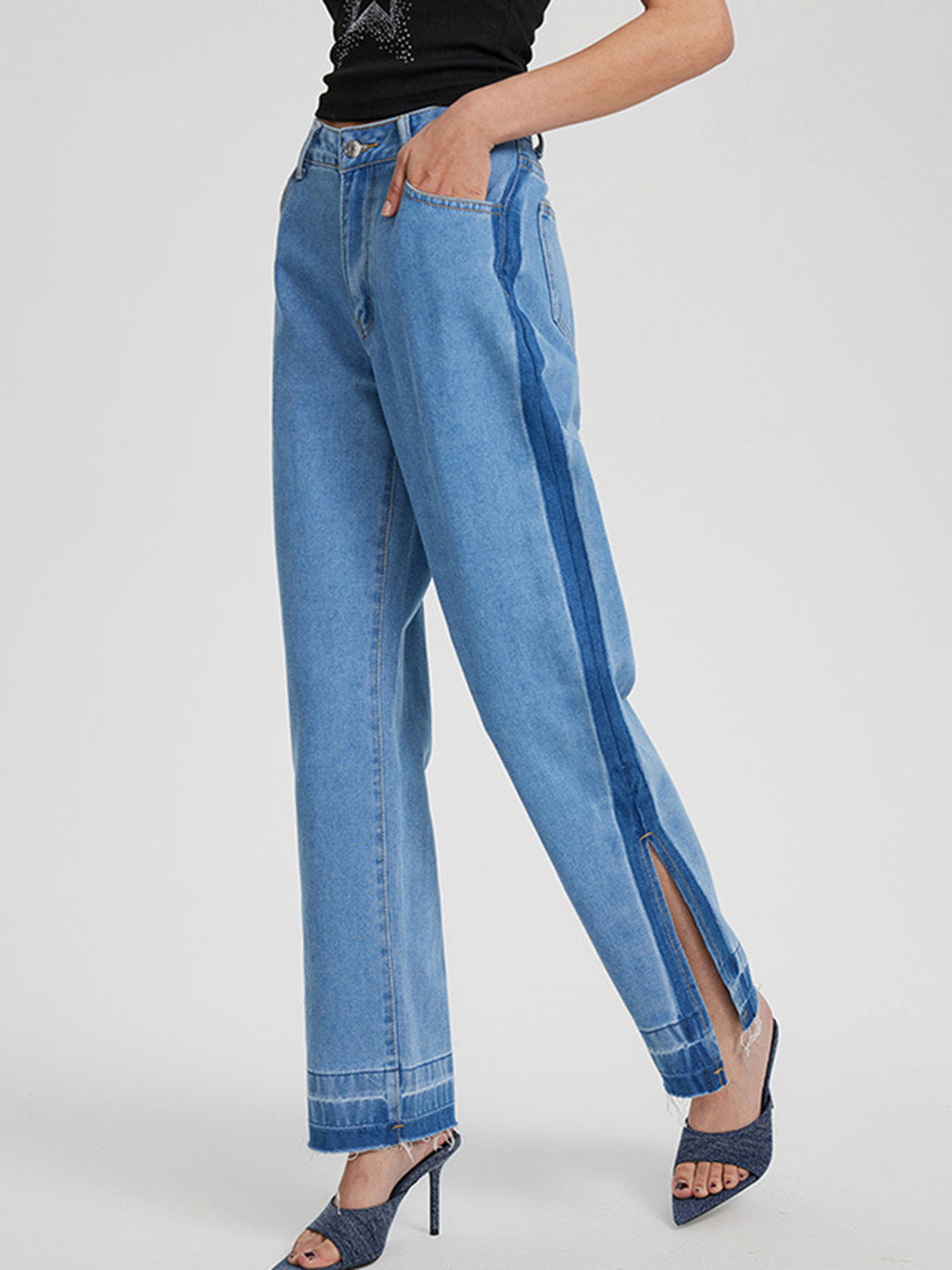 Slit Straight Leg Jeans with Pockets 68e74114-4187-4e6b-879d-d90f487c7f0a-Max Trendsi