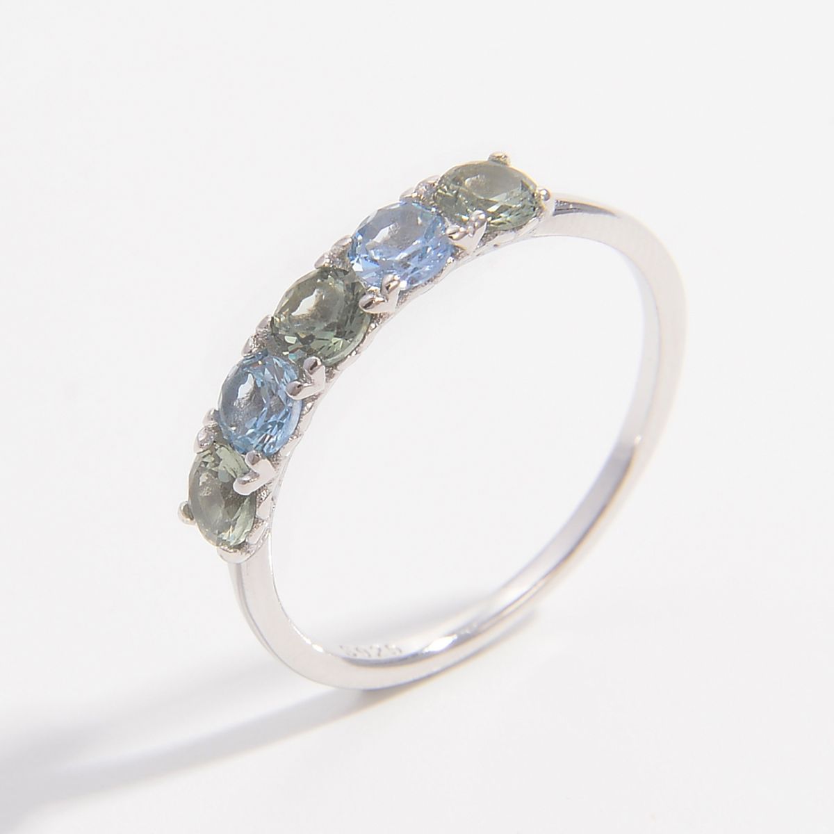 925 Sterling Silver Rhinestone Ring 6e6d6349-4361-415f-9c8e-67136f0af4c7-Max Trendsi