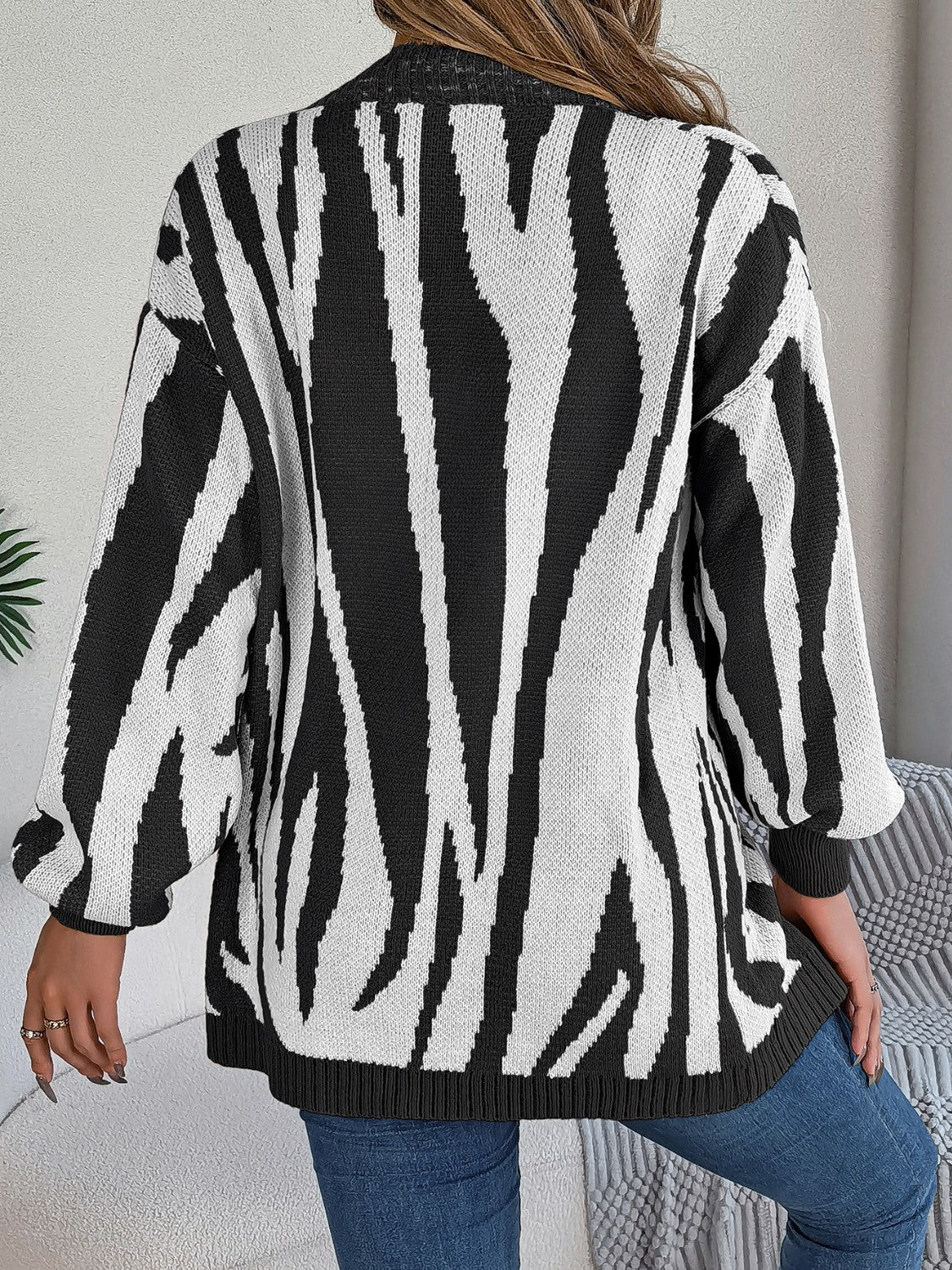 Open Front Animal Print Cardigan 708b1ace9c5343b5ad6475f41ac6dae8-Max Glownestbest