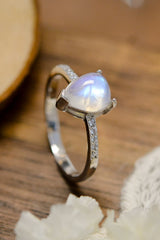 High Quality Natural Moonstone Teardrop Side Stone Ring Silver 70bd86779cfd487b94bf6e8b019659d9-Max Trendsi