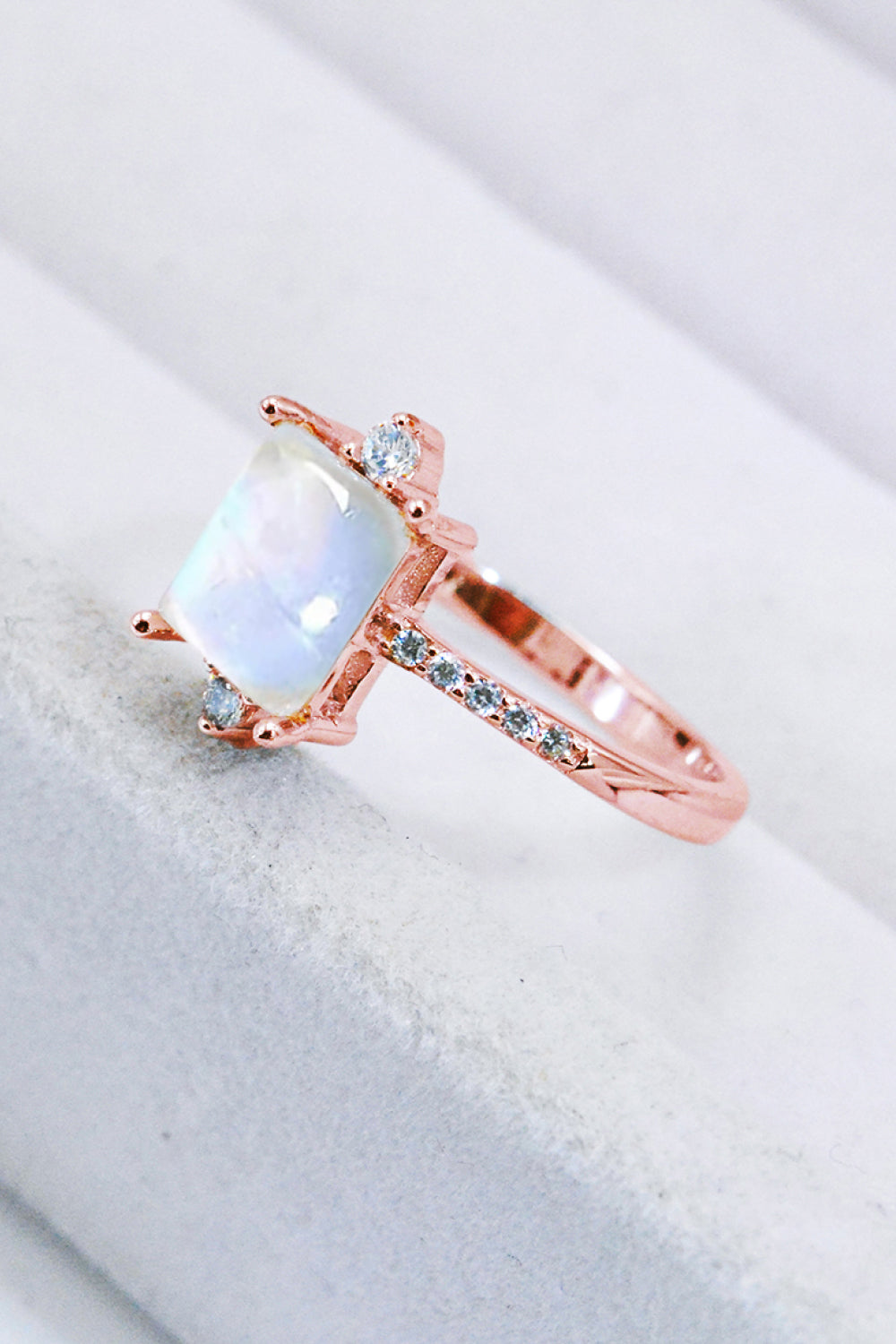 925 Sterling Silver Square Moonstone Ring 71373a3c9ba24e32aab71d15d36cf7f1-Max Trendsi