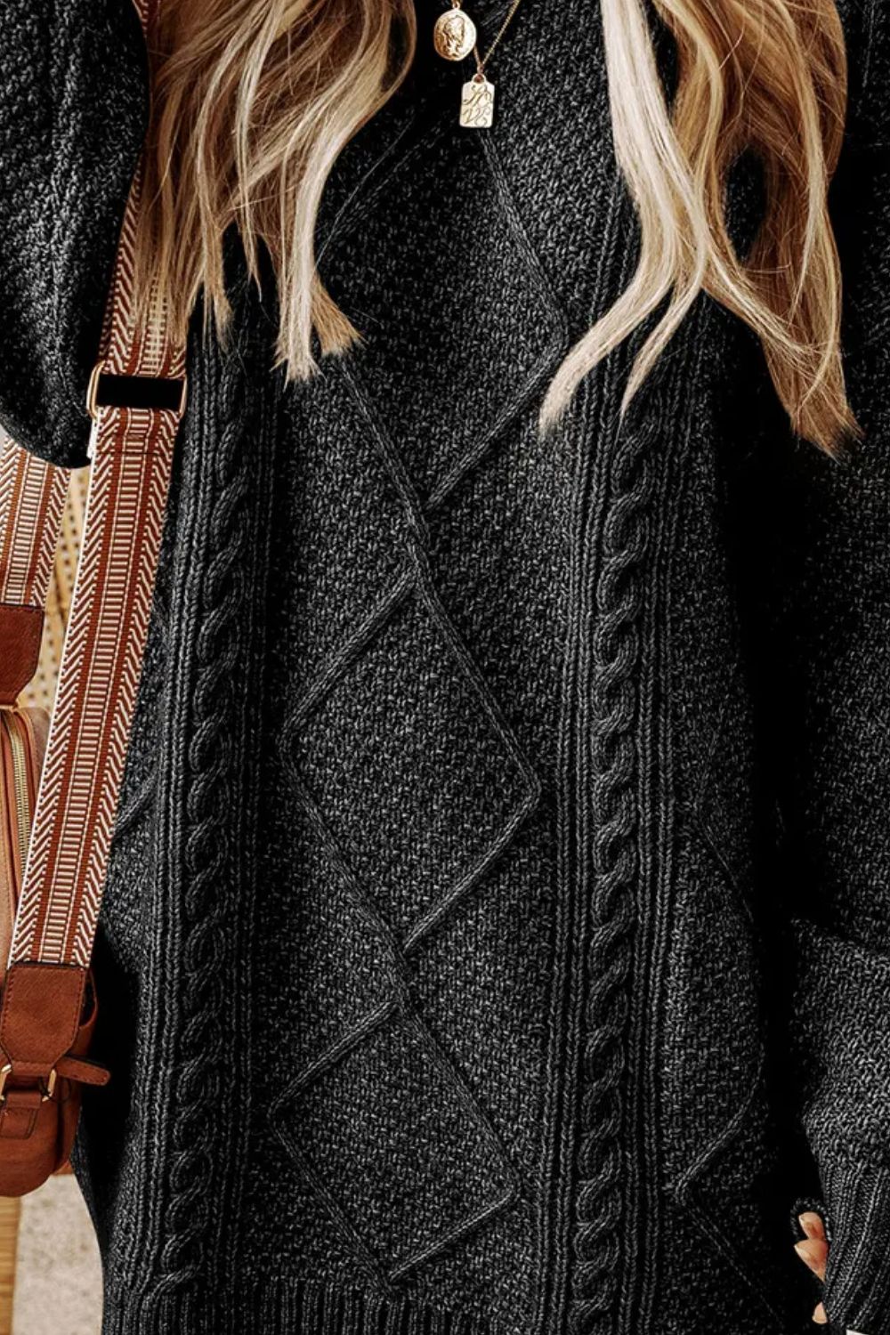 Cable-Knit Round Neck Sweater Dress 71cb547e-3022-428d-952e-d11840f8770f-Max Glownestbest