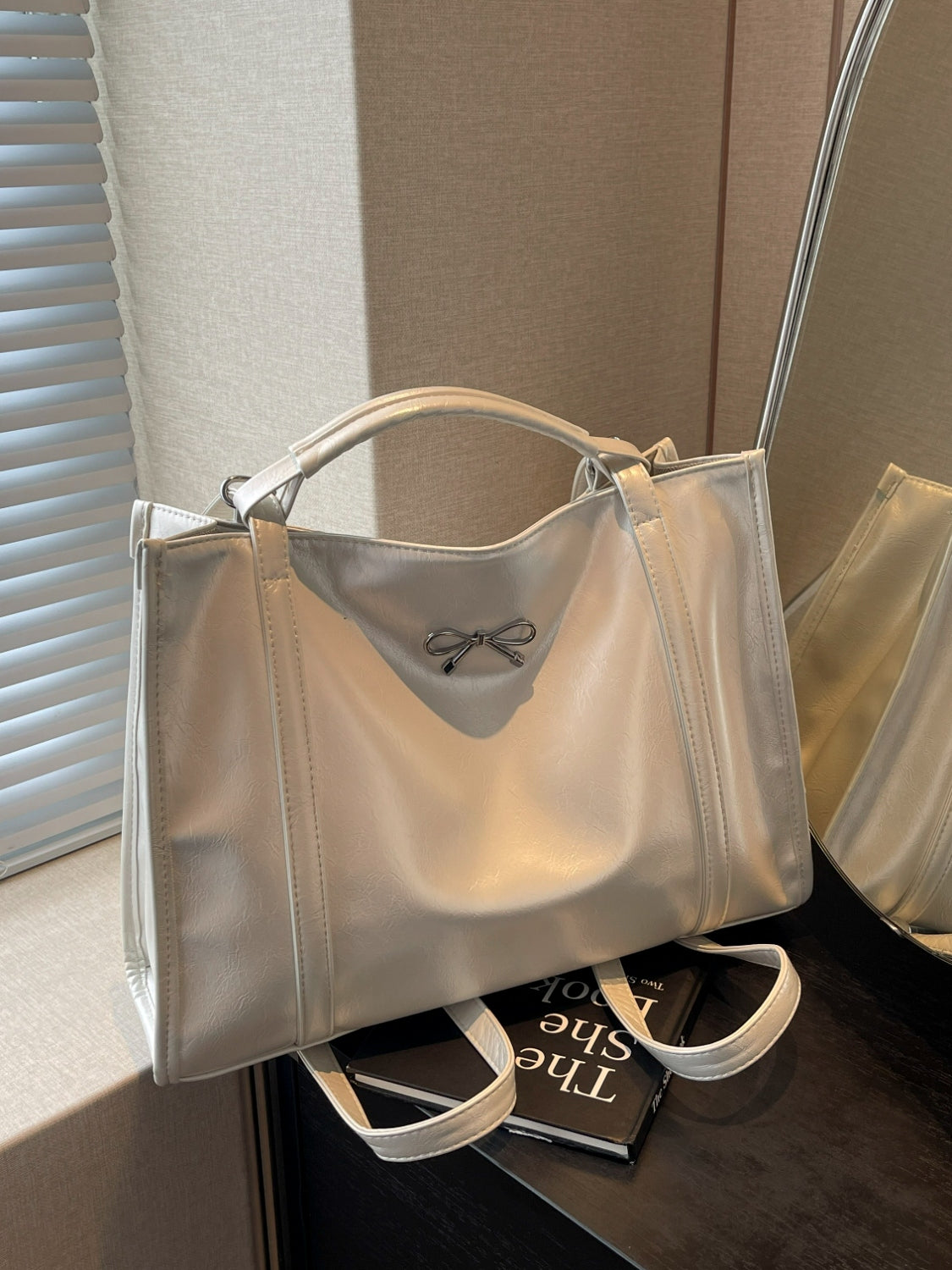PU Leather Bow Shoulder Bag White One Size 72b6fac7-412b-46db-830d-b6206b5dd7f1-Max Trendsi