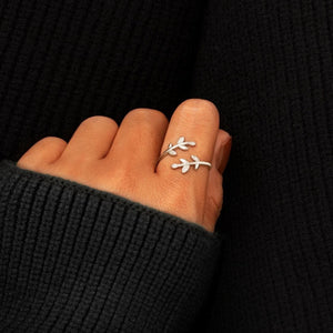 925 Sterling Silver Zircon Leaf Shape Ring 75b7de63-9c18-4c09-bdfc-9947f9b73399-Max Trendsi
