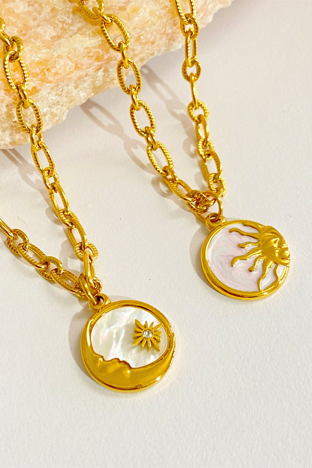 Round Pendant Stainless Steel Necklace 782ead0512e2483381a7b07332c96062-Max Trendsi