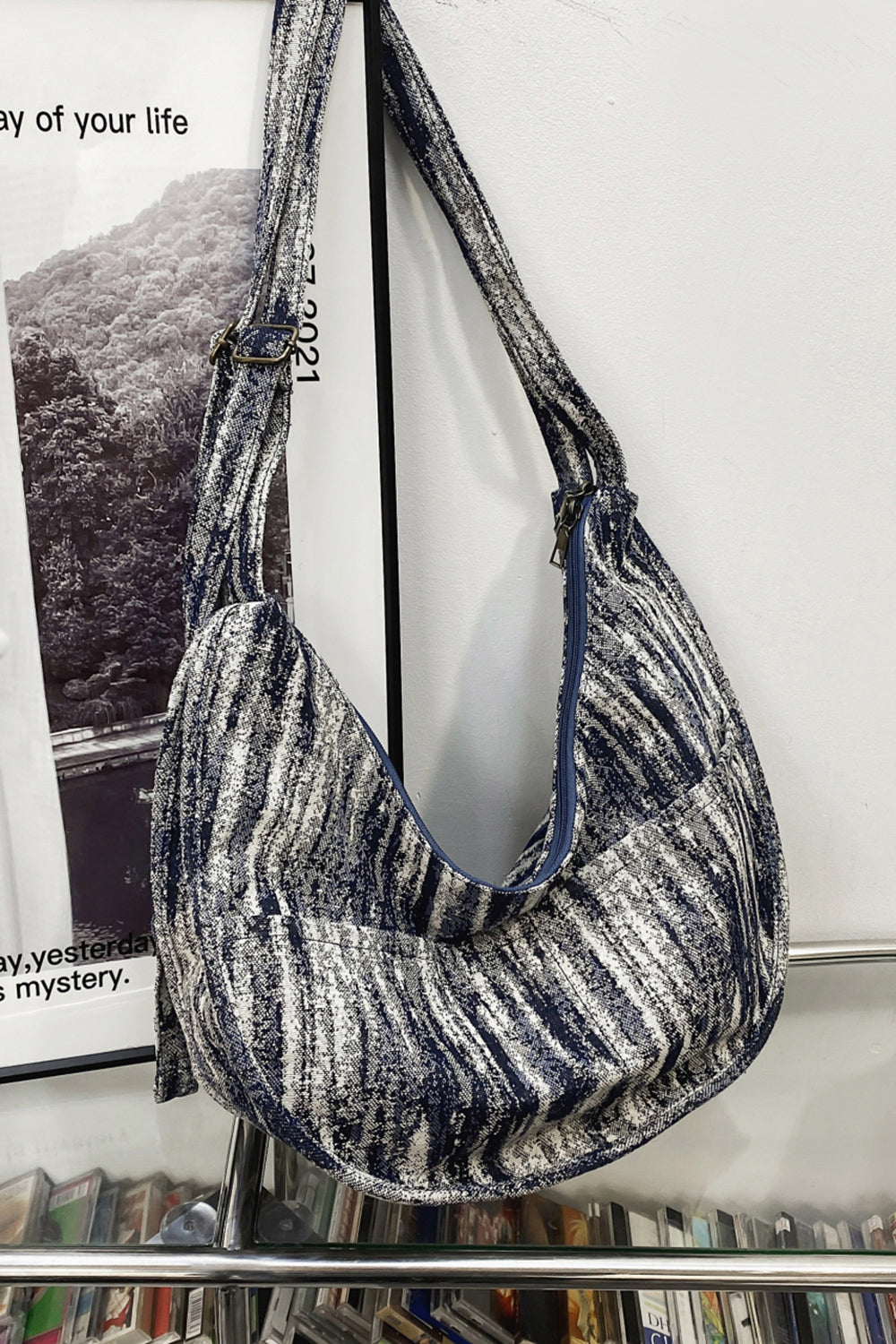 Canvas Sling Bag 78fa65487d164a8a832d5bd70287575a-Max Trendsi