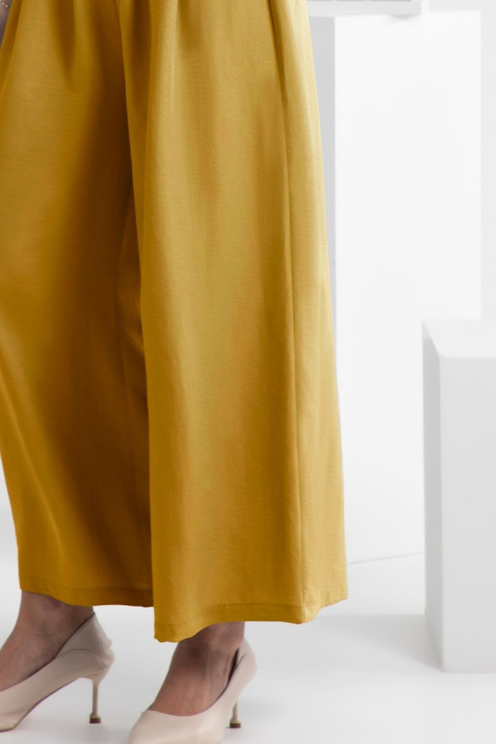 FAM-FAM Wide Leg Elastic Waist Pants 7ac761d0-5b07-4933-a7b9-c784d2229a6f-Max Trendsi