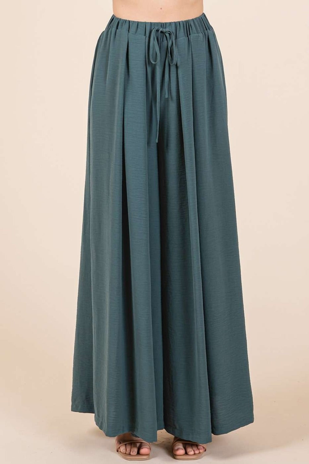 Mittoshop Pleated Wide Leg Pants 7bb2a368-733c-4964-8e1a-4eb1d667123f-Max Trendsi