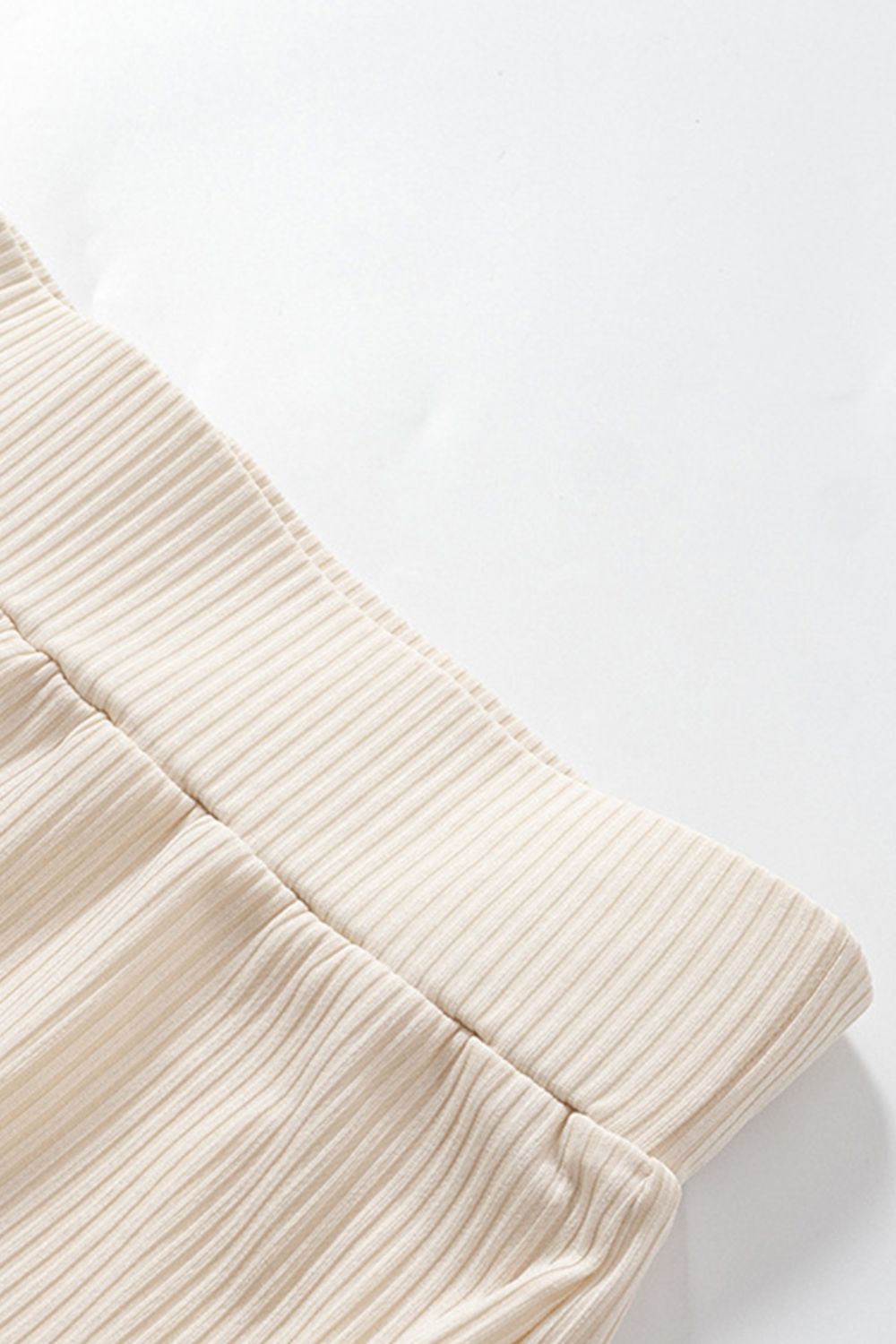High Waist Flare Pants 7c075ab64e50403084b9b004a1f1fb28-Max Trendsi