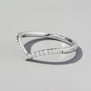 V Shape Inlaid Zircon 925 Sterling Silver Ring Silver 8055f3bc-02ba-48ce-adcf-87a77f0af8bf-Max Trendsi