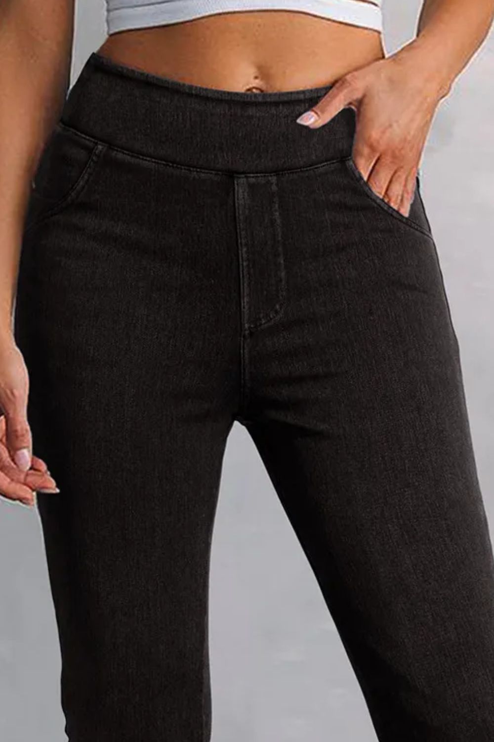 Skinny Jeans with Pockets 81a1b19d-2d71-4007-8d4f-e6c04358c6c0-Max Trendsi