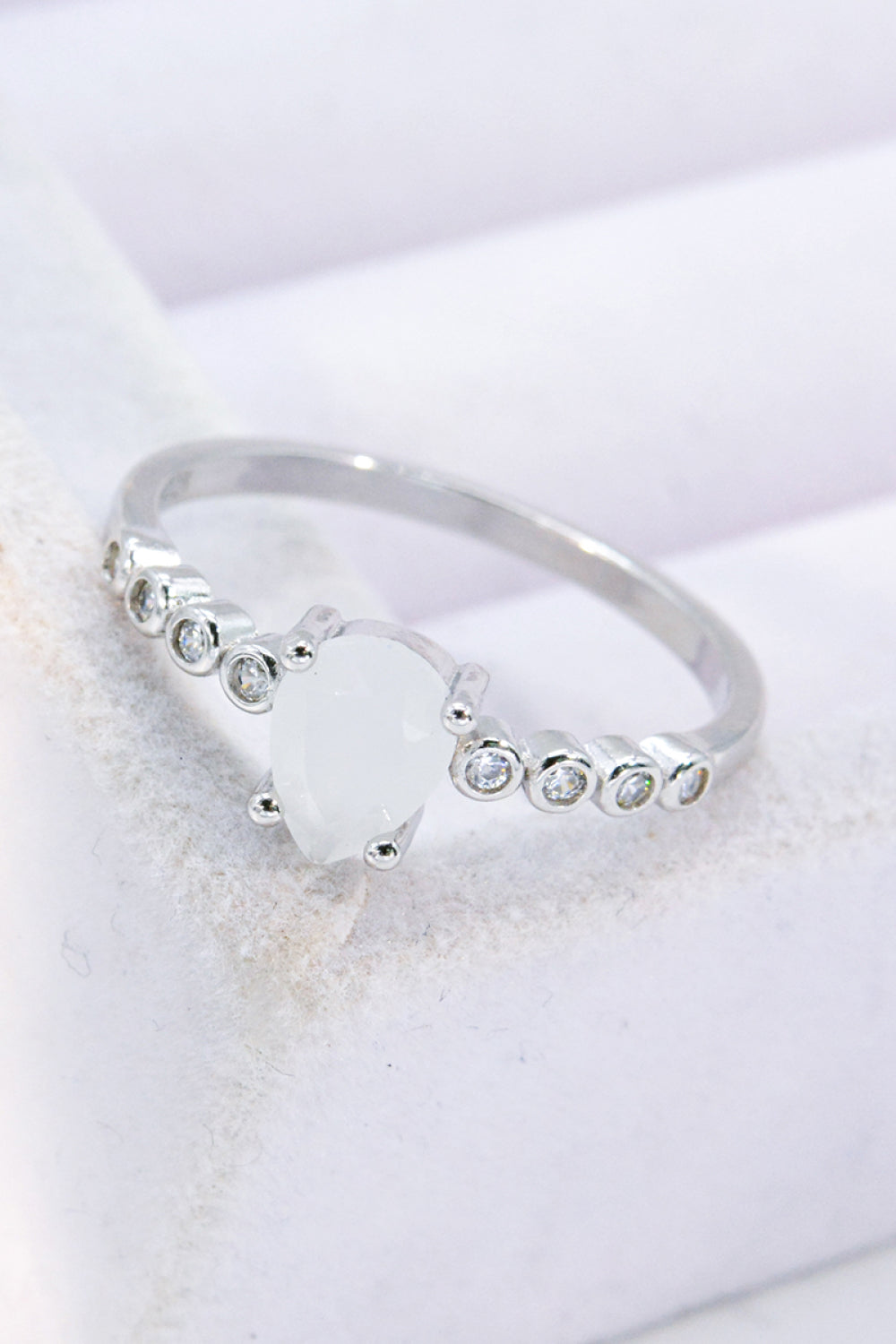 Teardrop Natural Moonstone Ring 81f3d44ca7b74d20bd8f8f26afa7ed5c-Max Trendsi