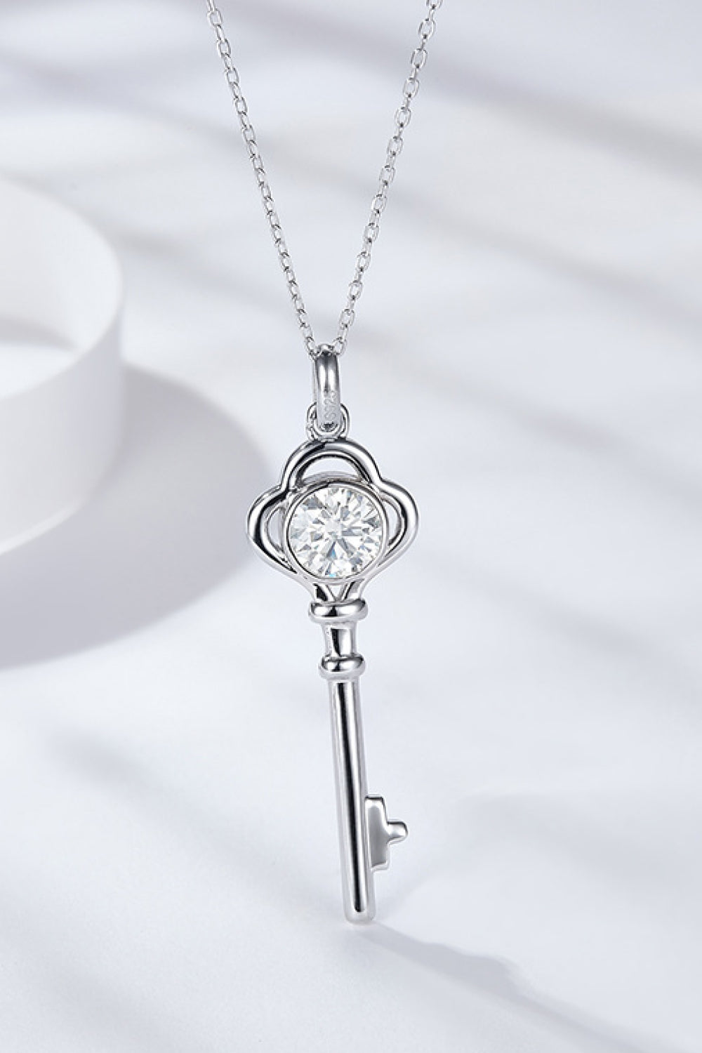 925 Sterling Silver 1 Carat Moissanite Key Pendant Necklace 82b3b55679a3486c8c325067f636b415-Max Trendsi