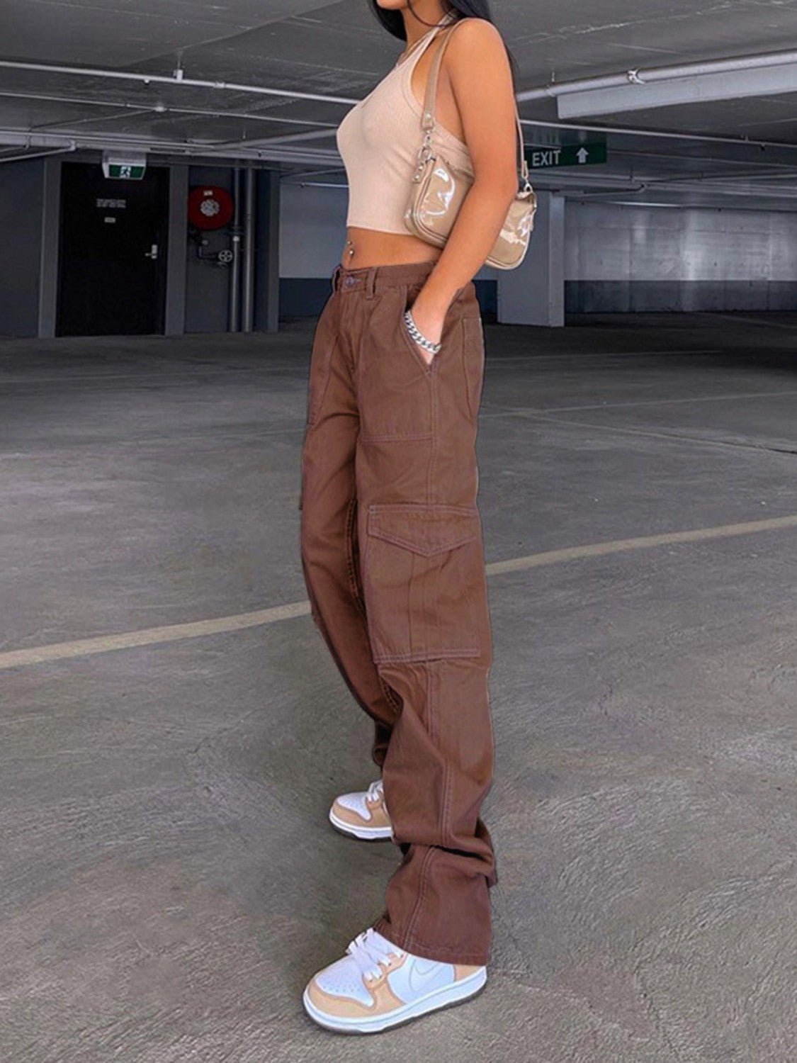 Straight Jeans with Pockets 8873df6fb4e9467ab32be9a4c9decc78-Max Trendsi