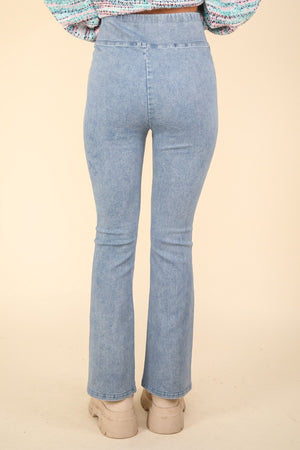 VERY J Washed Denim Stretchy Crossover Waist Leggings 88b61140-2560-4a9e-b0b4-5fa7566c1140-Max Trendsi