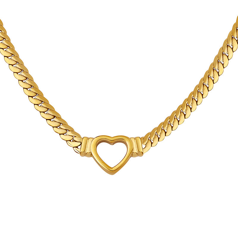 18K Gold Exquisite Hollow Heart Design Versatile Necklace 89eae62d-d66c-438c-9393-3f2514a70c5f Artshiney