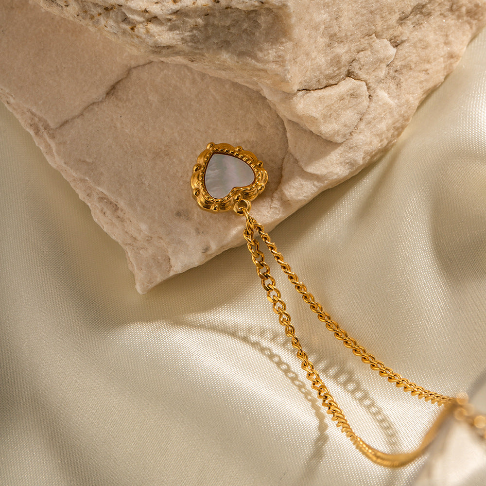 18K Gold Exquisite Fashion Heart Shape Design Versatile Necklace 8b5c5f60-6877-41e5-baf0-239586179ec5 Artshiney