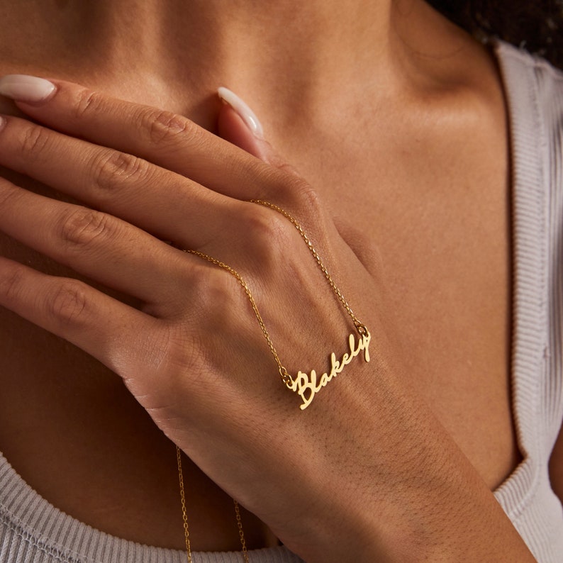 Classic Fashion Customizable Name Minimalist Necklace 8e42c386-0185-4252-a2f8-20ade471dfe2 Artshiney