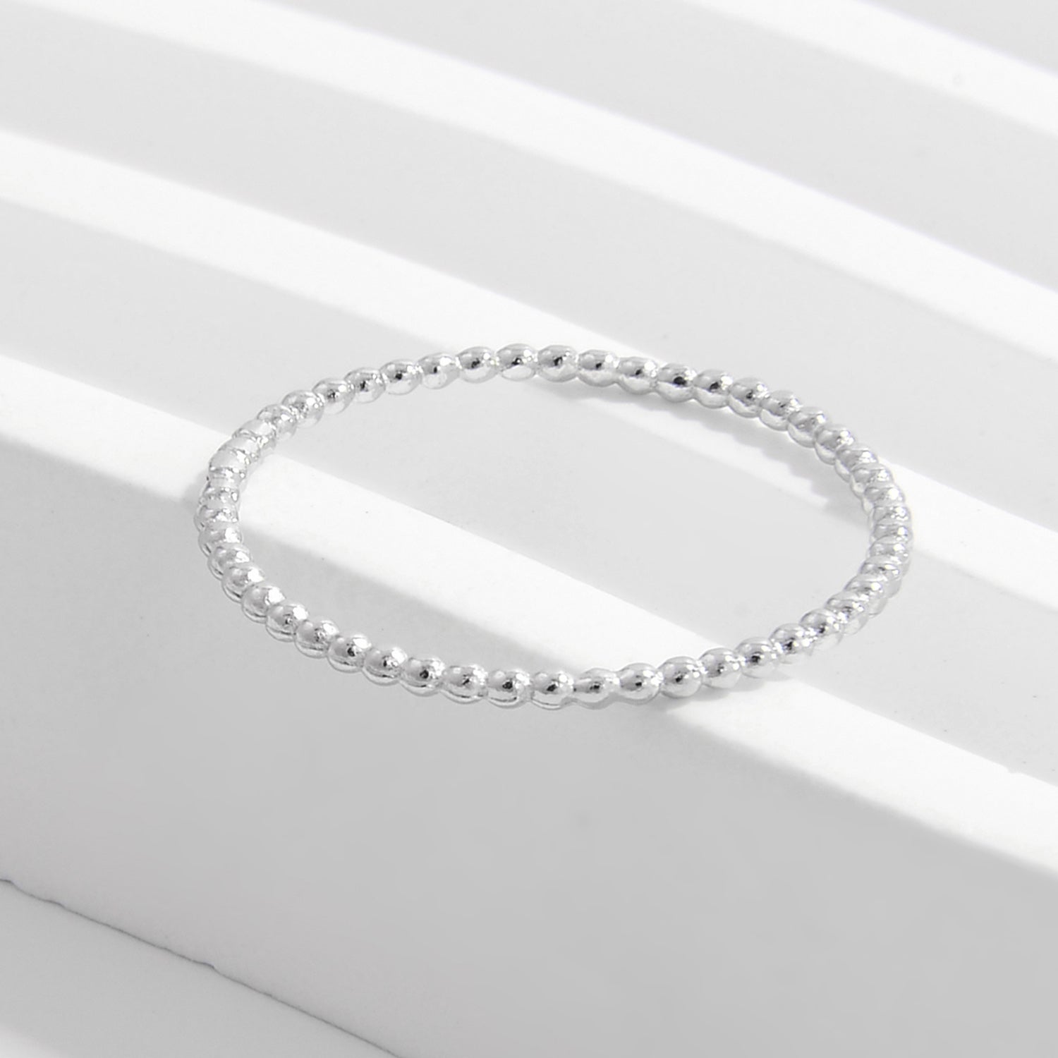 925 Sterling Silver Bead Ring 8f0c4e83-48ab-428f-a365-1816aad528e8-Max Trendsi