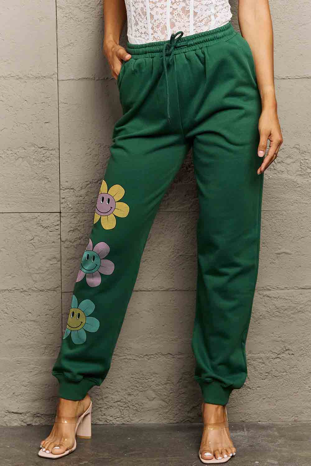 Simply Love Simply Love Full Size Drawstring Flower Graphic Long Sweatpants 9174b7aac31d414c9f53d728122ab582-Max Trendsi