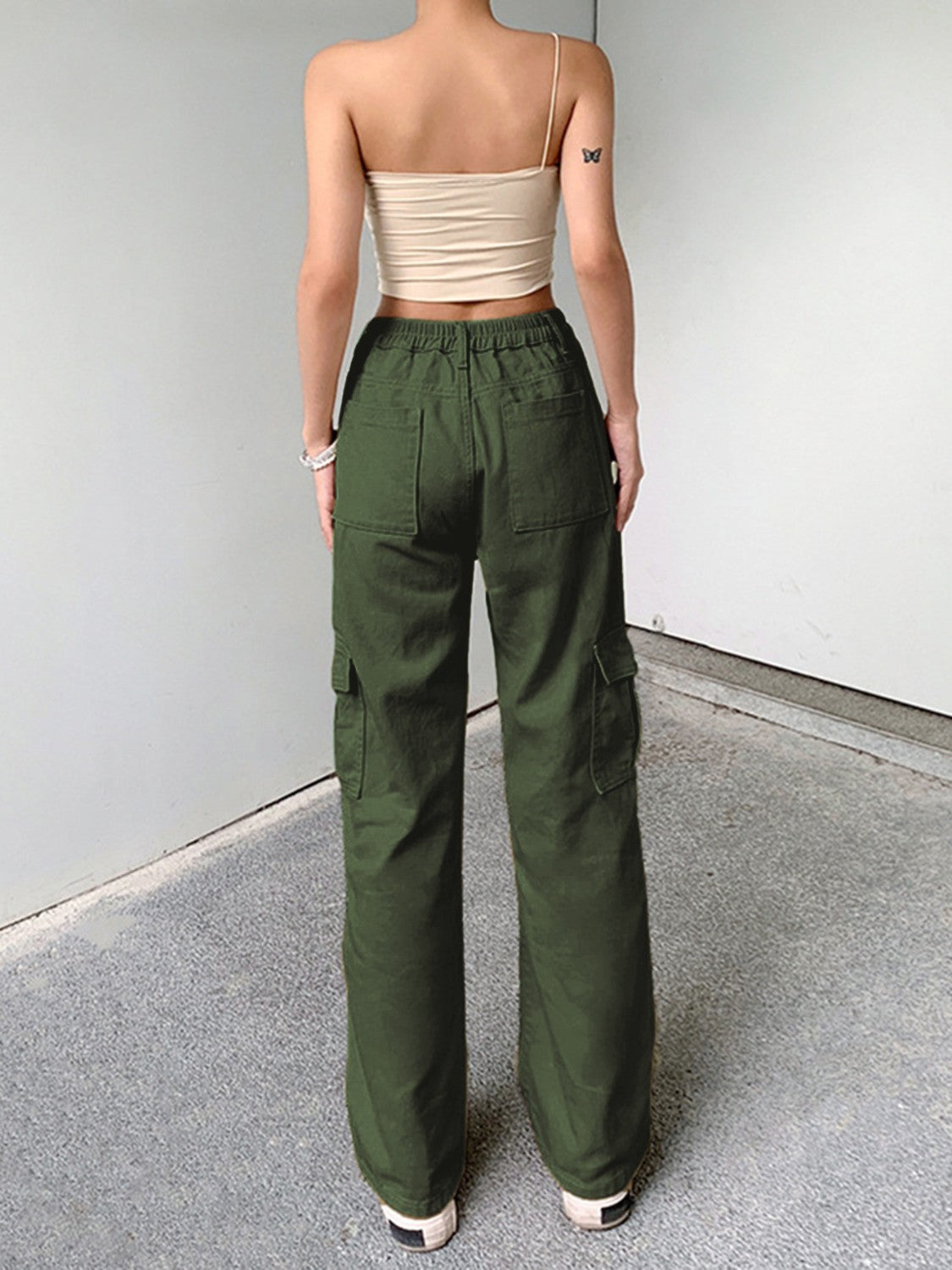 Straight Jeans with Pockets 9206f50890a64c9e9c60fa1b3237d76a-Max Trendsi