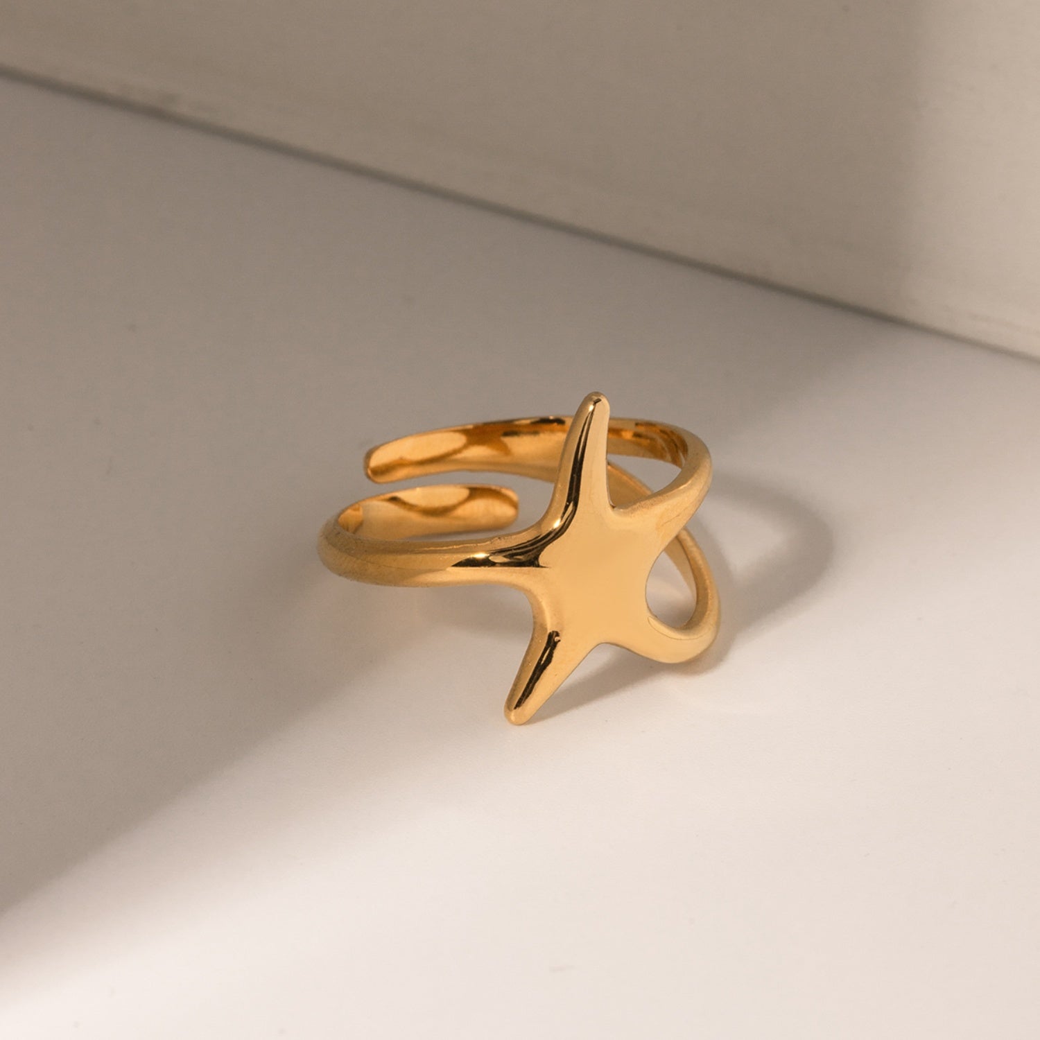 Gold-Plated Stainless Steel Star Ring 940bf81b-4de4-43ad-96c5-f400a11b70e1-Max Trendsi