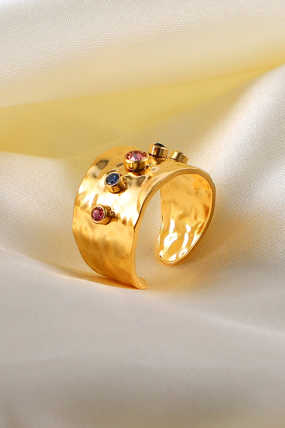 18K Gold-Plated Zircon Ring 941116836d20451a8cea5d8c412e8f63-Max Trendsi