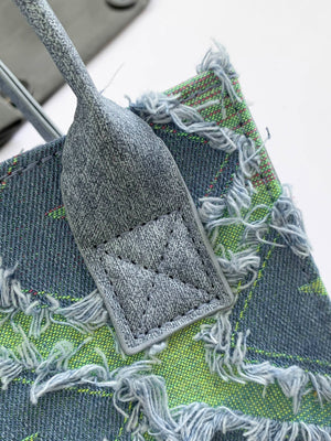 Raw Edge Plaid Shoulder Bag 963bab0f-e944-44c2-974d-9aeb74f1efe0-Max Trendsi